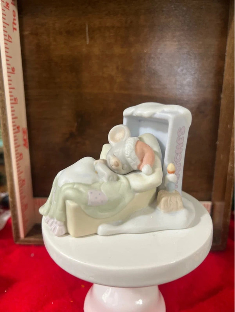 1997 Precious Moments Sleeping Mouse “I’m dreaming of a white Christmas “